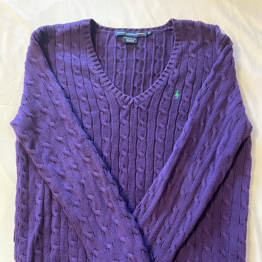 Women’s cable knit sweater